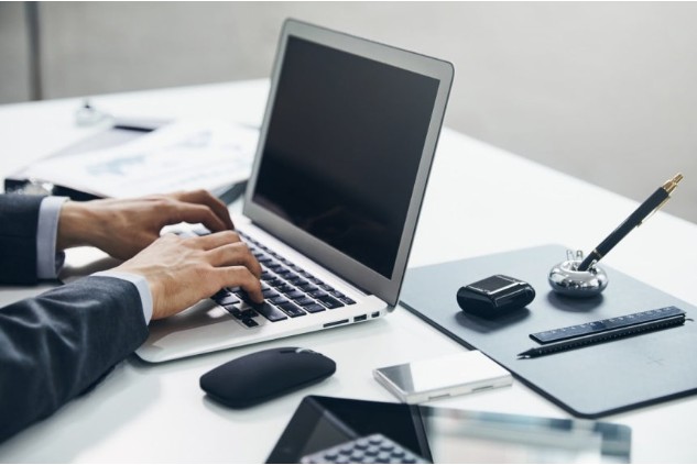 Screenshot 2026-03-30 at 23.59.09.JPG